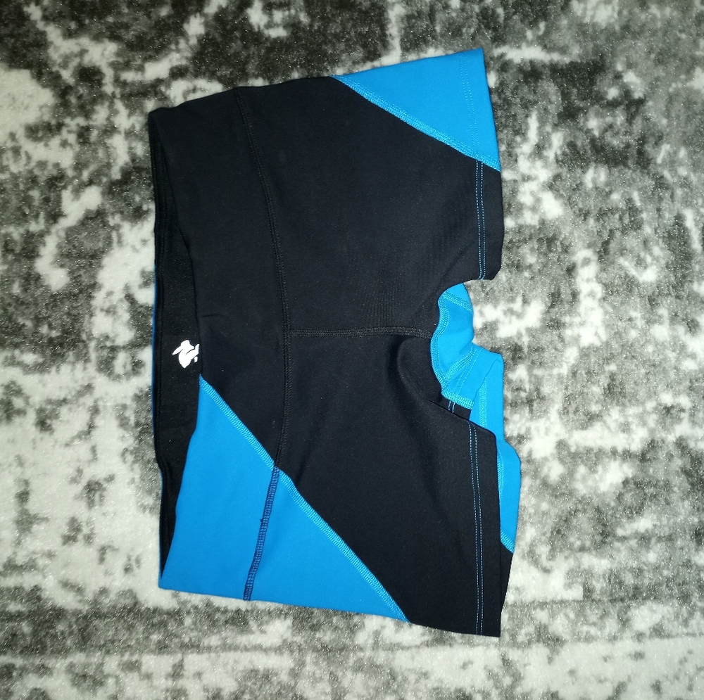 Rabbit first place shorts